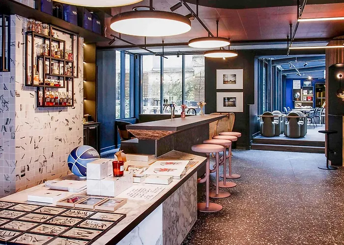 TRIBE BatignollesHotel Parigi